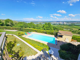  Maison à vendre 8 pièces 200 m²