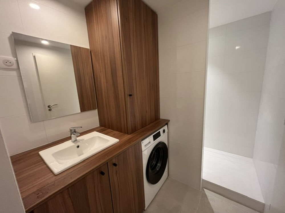 Location Appartement Appartement meublé rénové neuf T1 St andre de corcy