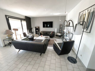  Maison � vendre 7 pi�ces 210 m�