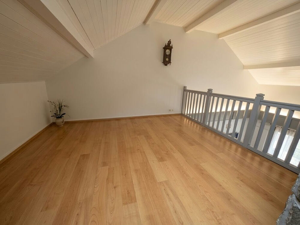 à vendre  Maison Éloise (01200)