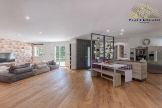  Maison  vendre 6 pices 180 m