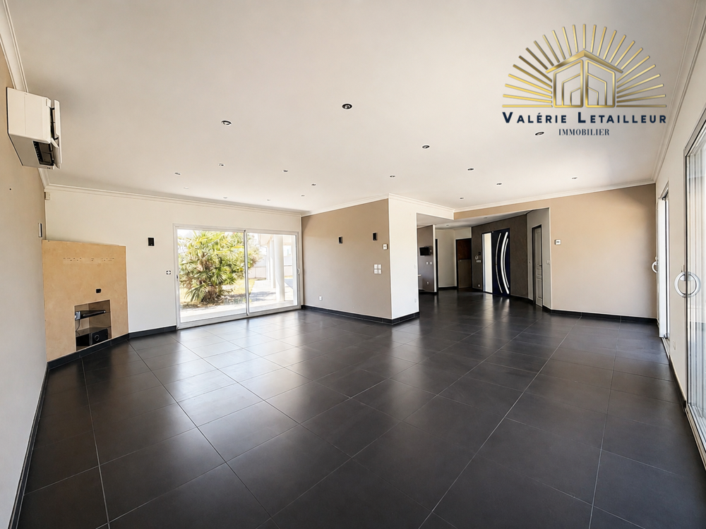 Vente Maison VOLUMES, LUMIÈRE ET CONFORT POUR CETTE BELLE CONTEMPORAINE DE 170 M2 Ambares et lagrave