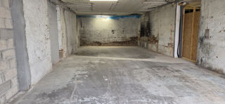  Parking / Garage � louer 70 m�