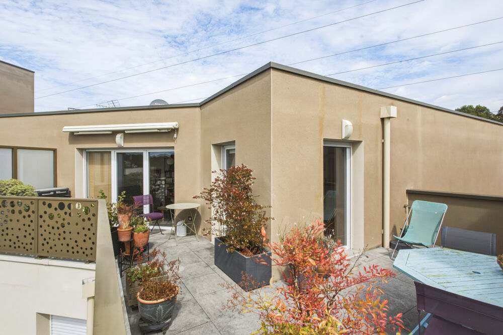 APPARTEMENT T3 DE 79 M2 DERNIER ÉTAGE TERRASSE 28 M2 PLEIN SUD PARKING PRIVE MONDEVILLE