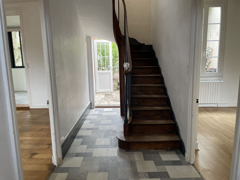 COGNAC FACE AU JARDIN PUBLIC MAISON 3 CHAMBRES JARDIN DEPENDANCE