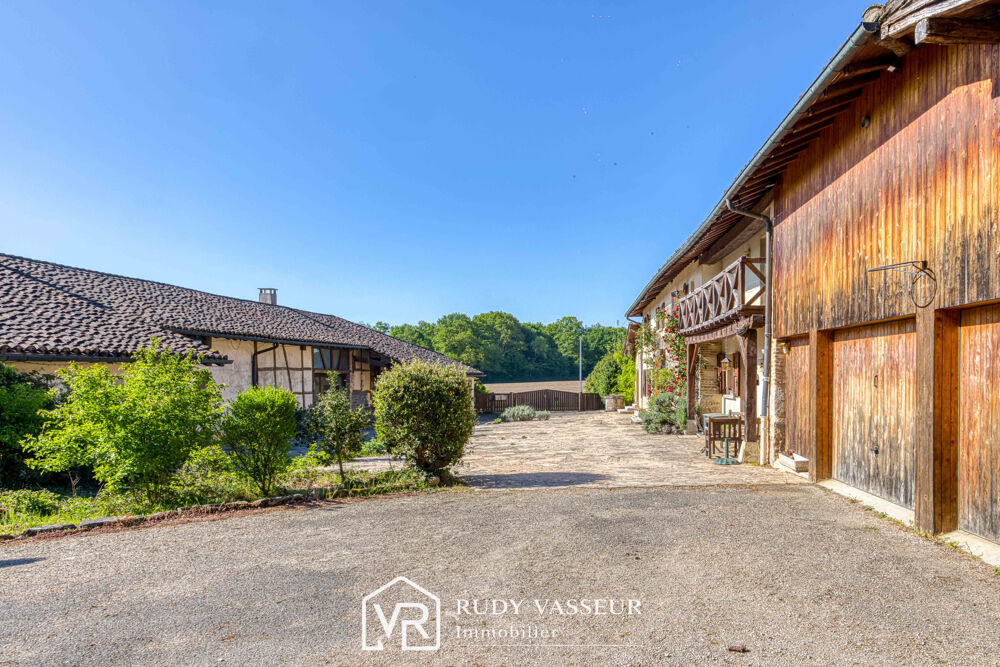 � vendre  Propri�t�/ch�teau Servas (01960)