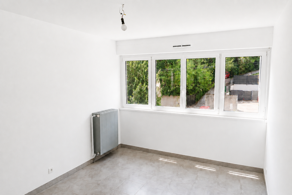 NANCY Sympathique appartement de 53 m2 en loi carrez avec une vue panoramique, deux grands balcons, un asce