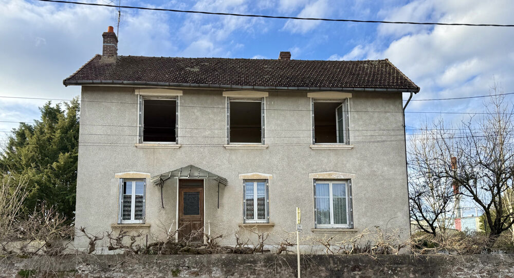 Maison à rénover au fort potentiel à Avallon