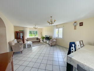  Maison  vendre 5 pices 135 m