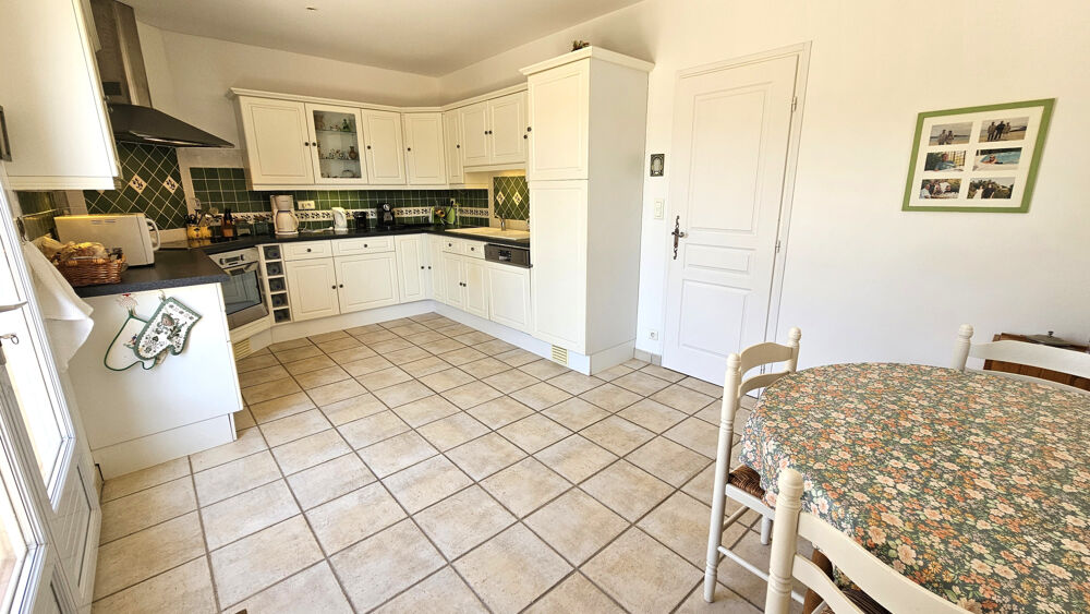 à vendre  Maison Bagnols-en-Forêt (83600)