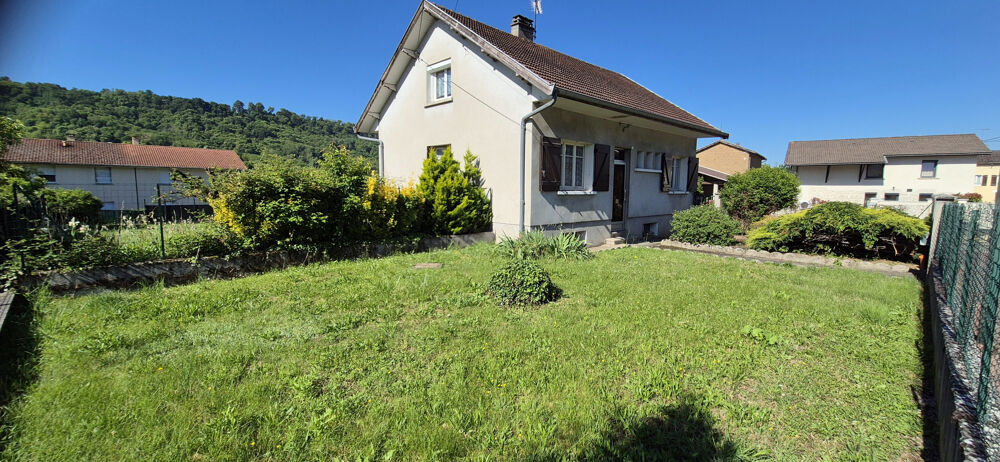 RARE À LA VENTE Maison familiale sur la très prisée commune de Saint-Savin (38300)