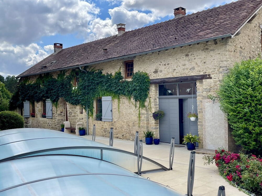 Vente Propriété/Château Maison familiale avec maison d'amis et piscine Vézelay