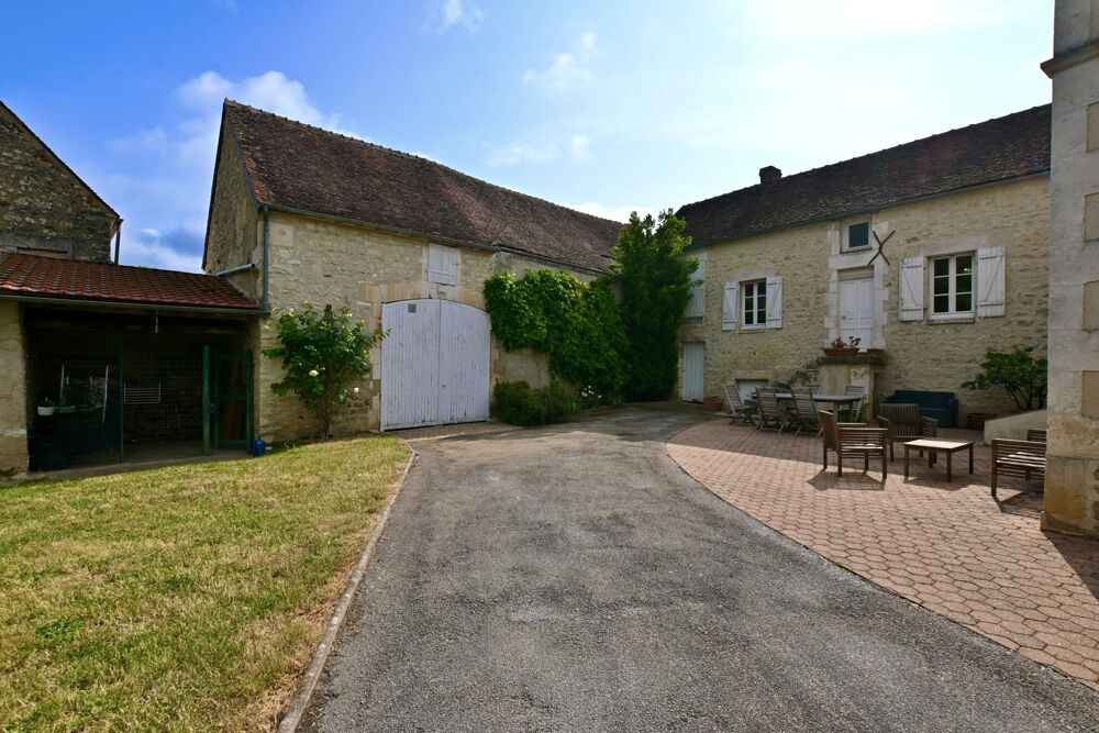 Maison bourgeoise avec jardin au sud dAuxerre