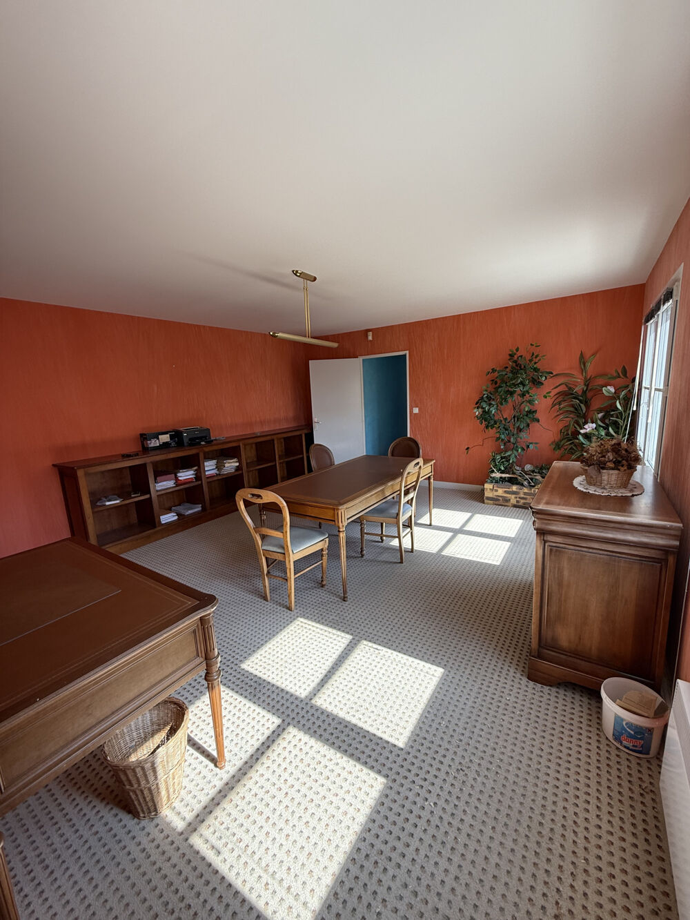 Ancienne étude notariale de 153m2 Bureaux avec fort potentiel au coeur de Faulquemont