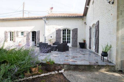   Maison de plain pied � Ladiville Maison - 4 pi�ce(s) - 183 m�