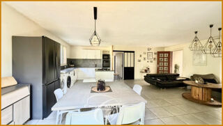  Maison  vendre 5 pices 104 m