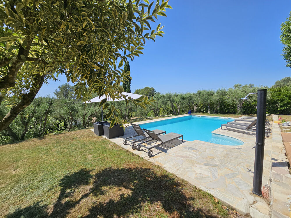  vendre  Maison Bagnols-en-Fort (83600)