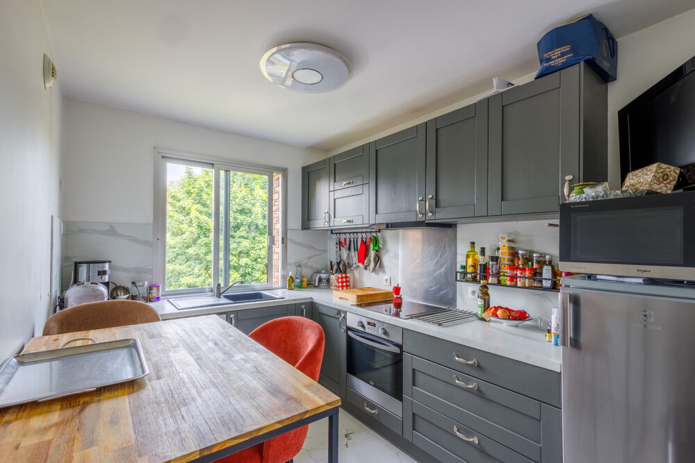 Vente Appartement HONFLEUR - GRAND APPARTEMENT DE TYPE T2 - 63,52 M2   1 CHAMBRE -  TERRASSE SUD-OUEST   PARKING   CAVE -  À 700 Honfleur