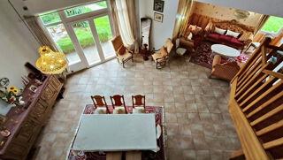  Maison à vendre 6 pièces 215 m²
