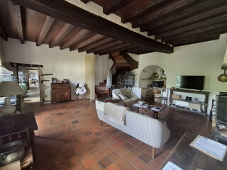  Propriété/château à vendre 12 pièces 330 m²