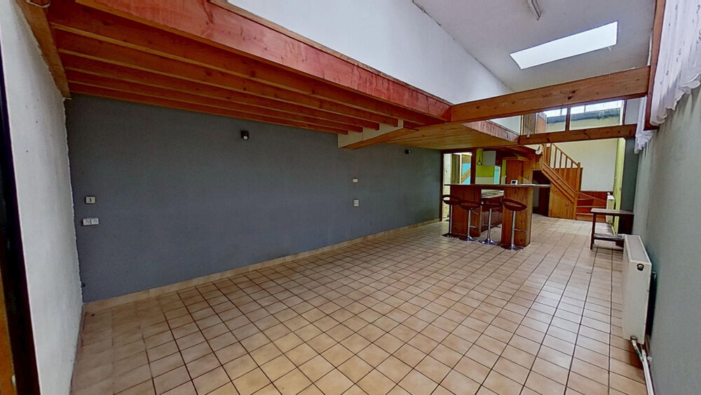 Vente Maison ENSEMBLE IMMOBILIER BRUT   FORT POTENTIEL   À 800M À PIED DE LA GARE D'ARRAS soit 10min à pied. Arras