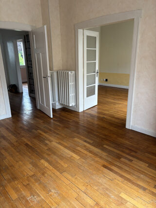  Immeuble � vendre 12 pi�ces 193 m�