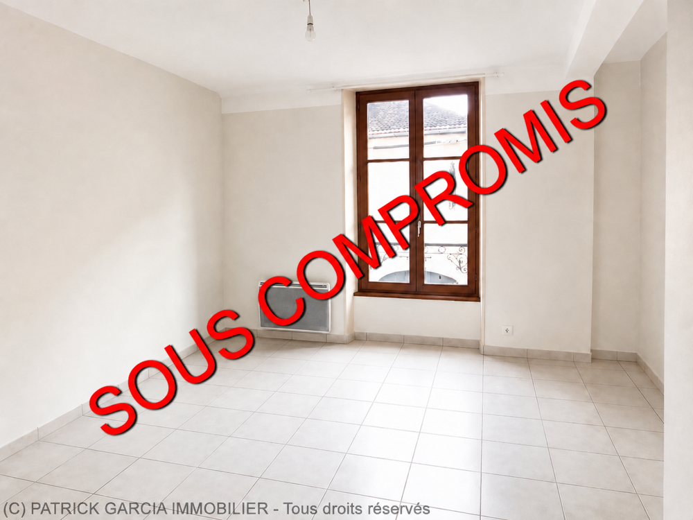 Vente Immeuble IMMEUBLE DE RAPPORT EN MONO PROPRIETE - 4 APPARTEMENTS ET 1 LOCAL COMMERCIAL Auxerre