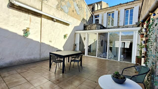  Maison  vendre 6 pices 236 m