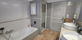  Maison à vendre 8 pièces 205 m²