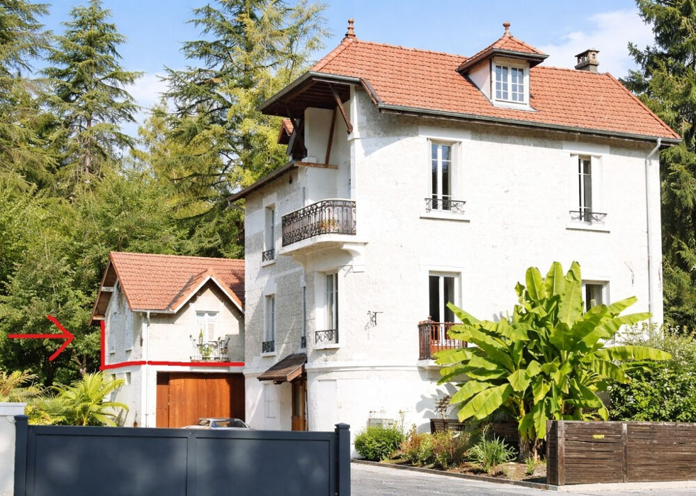 Belley : appartement 75 m2 avec jardin privatif et dépendance
