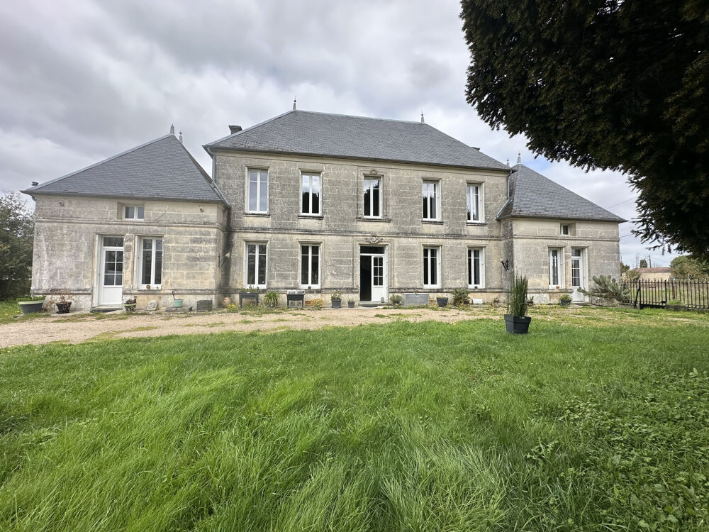 Propriété de caractère rénovée avec dépendances rénovées , Sigogne.