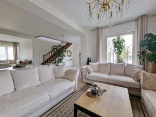  Maison � vendre 7 pi�ces 235 m�