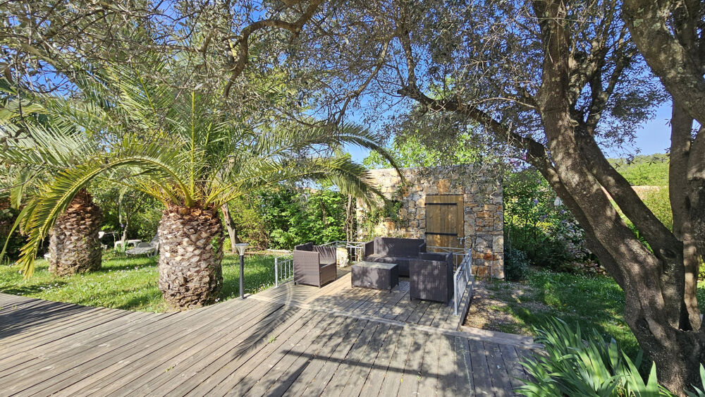 à vendre  Maison Bagnols-en-Forêt (83600)
