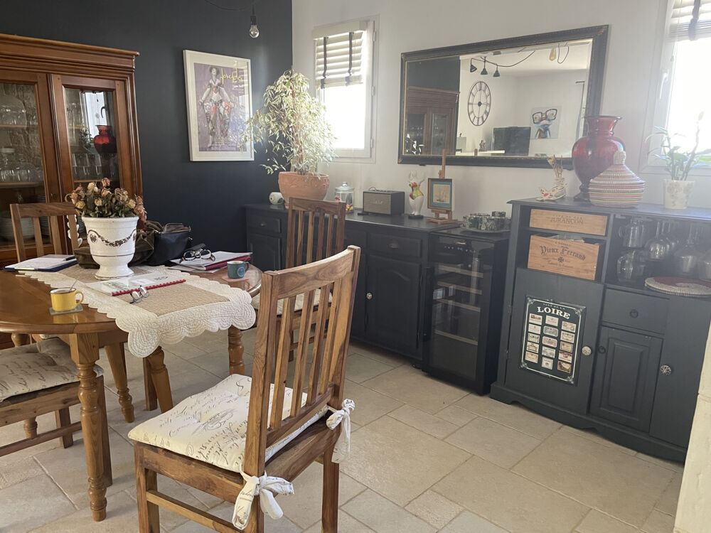 Vente Maison SAINT SAUVANT MAISON PLAIN PIED 4 CHAMBRES GARAGE TERRAIN DE 5000 M2 ENVIRON St sauvant