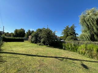  Terrain à vendre 702 m²