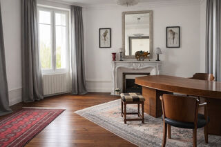  Propri�t�/ch�teau � vendre 10 pi�ces 300 m�