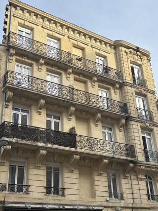  Appartement à vendre 5 pièces 136 m²