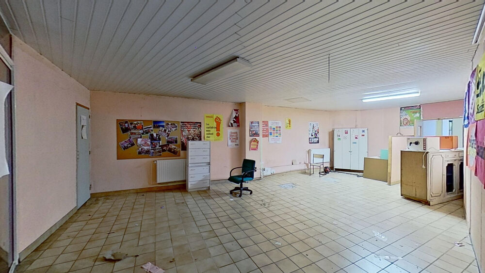 Vente Maison ENSEMBLE IMMOBILIER BRUT   FORT POTENTIEL   À 800M À PIED DE LA GARE D'ARRAS soit 10min à pied. Arras
