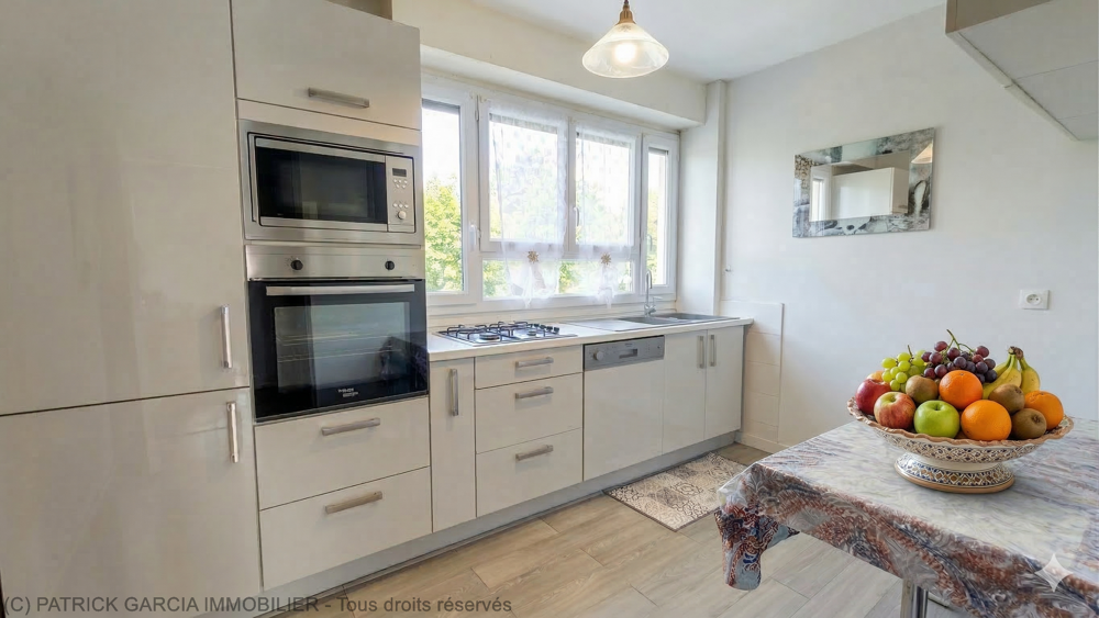 RESIDENCE SECURISEE - ASCENSEUR - PROCHE CENTRE HOSPITALIER