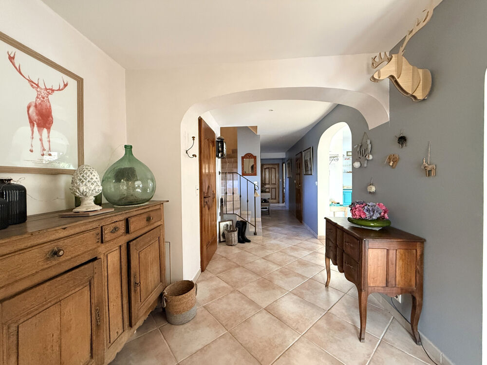 � vendre  Maison Bagnols-en-For�t (83600)