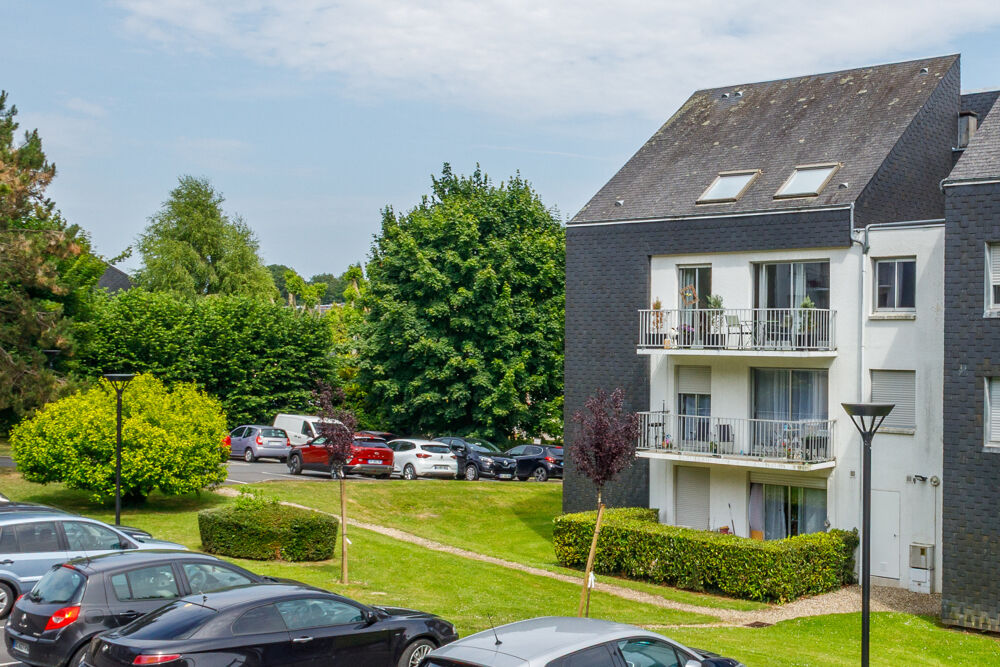 HONFLEUR - GRAND APPARTEMENT DE TYPE T2 - 63,52 M2 1 CHAMBRE - TERRASSE SUD-OUEST PARKING CAVE - À 700