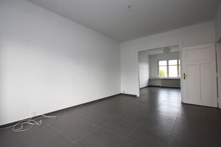  Maison à louer 6 pièces 159 m²