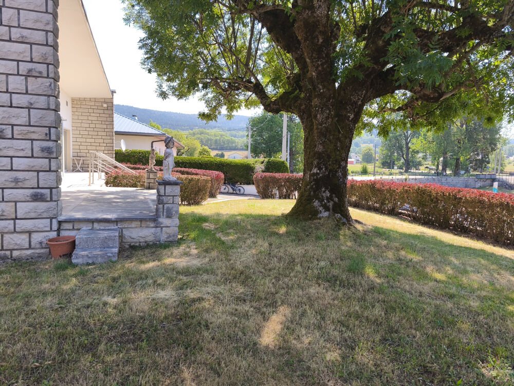 Vente Maison maison de plain pied sur 1700m2 de terrain Champdor