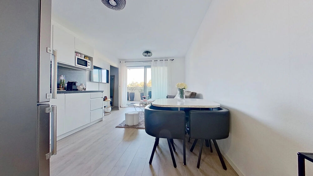 Vente Appartement Veymerange appartement T2 récent avec terrasse et parking. Thionville