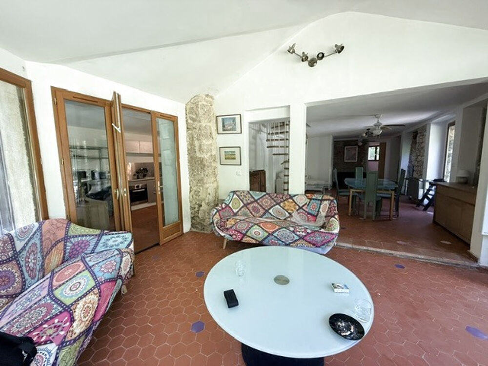 Vente Maison Salernes   Maison en pierre de 156 m2 sur un terrain boisé de 5 931 m2 Salernes