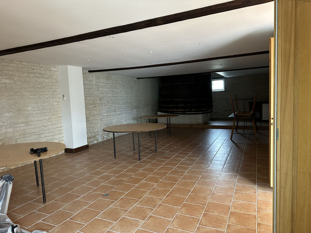 � vendre  Maison Sigogne (16200)