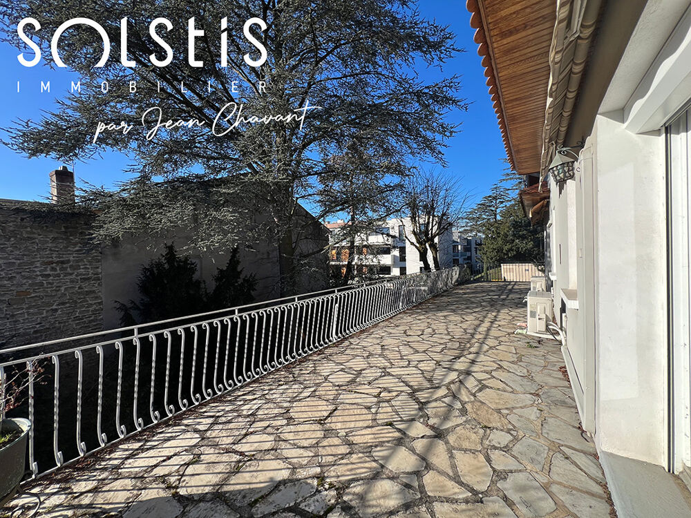 EN EXCLUSIVITÉ *** MAISON INDIVIDUELLE DE 212M2 *** ST PRIEST EN JAREZ ***