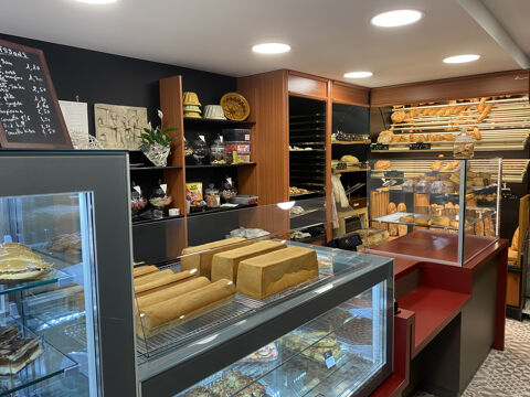 Murs et fond de commerce boulangerie, bar, restauration rapide et 5 appartements 670000 Vieux-Thann (68800)