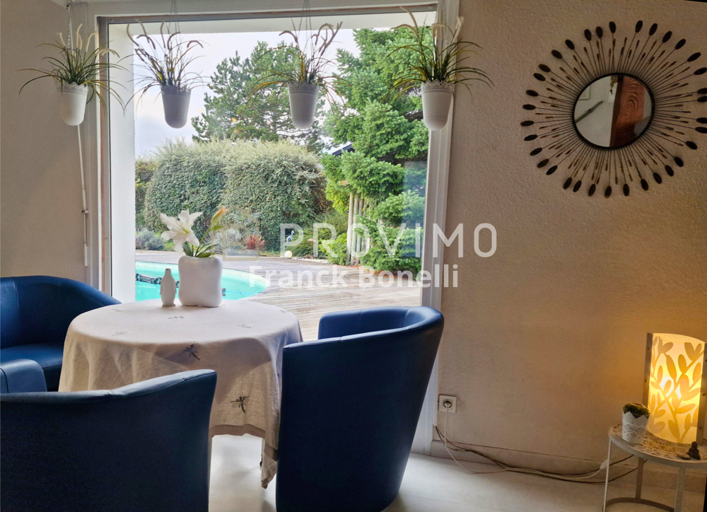 � vendre  Propri�t�/ch�teau Saint-Julien-en-Genevois (74160)