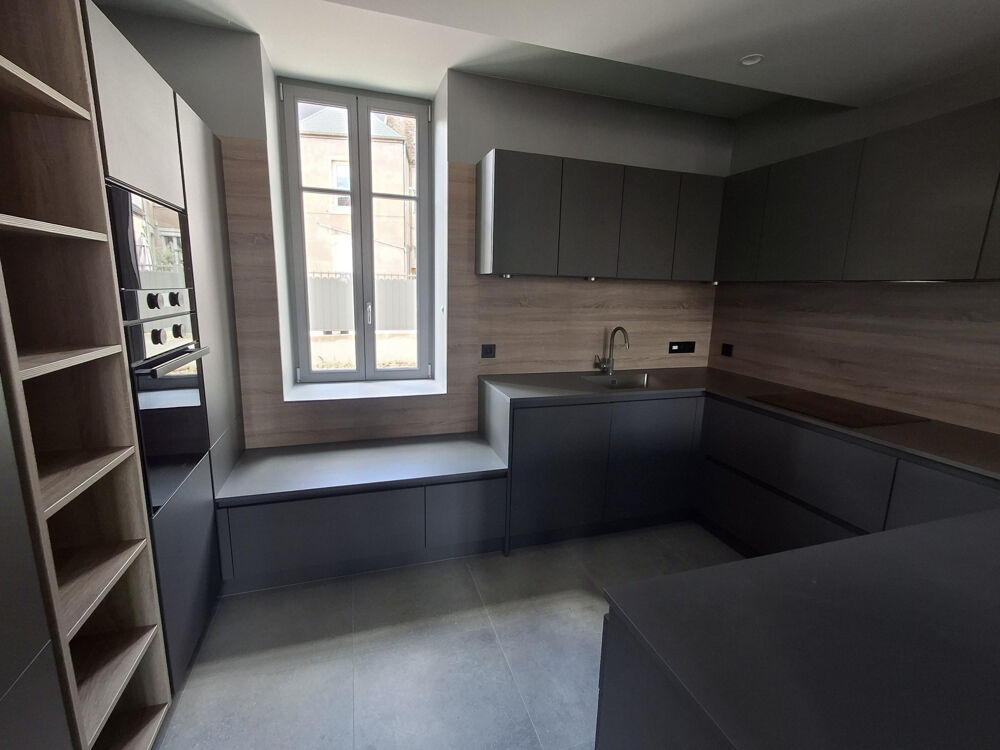 Location Maison NUITS ST GEORGES, MAISON 8 PIECES ET GARAGE Nuits st georges